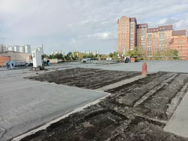 Ремонт кровли в ГСК